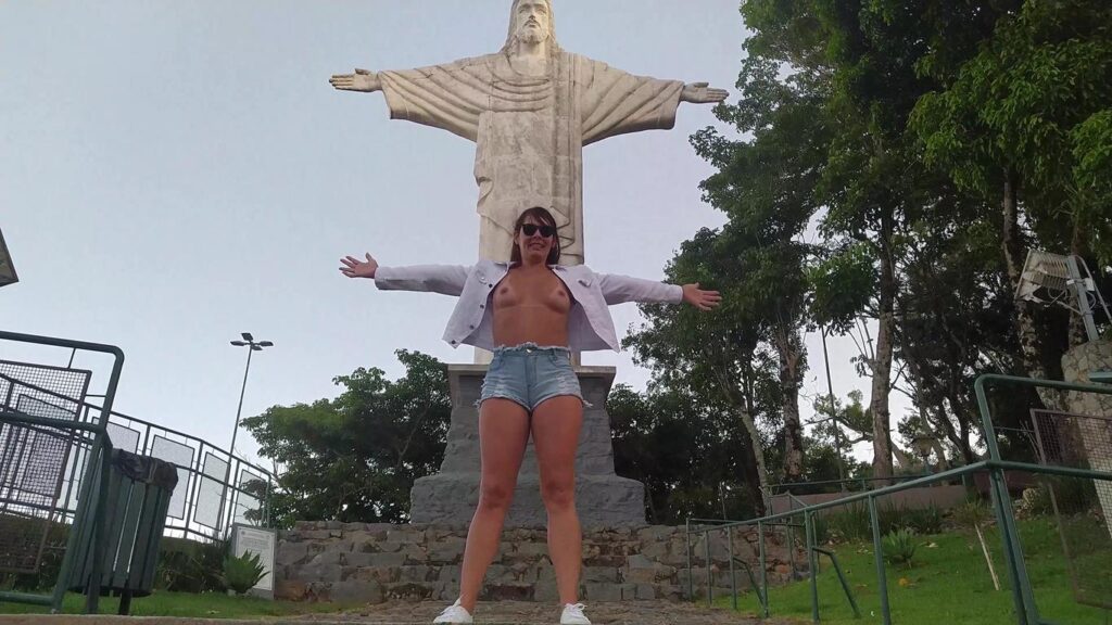 Exibicionismo no Cristo Redentor