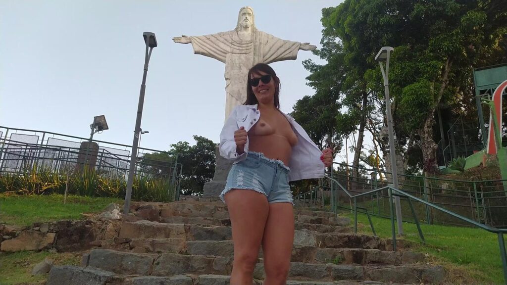 Exibicionismo no Cristo Redentor