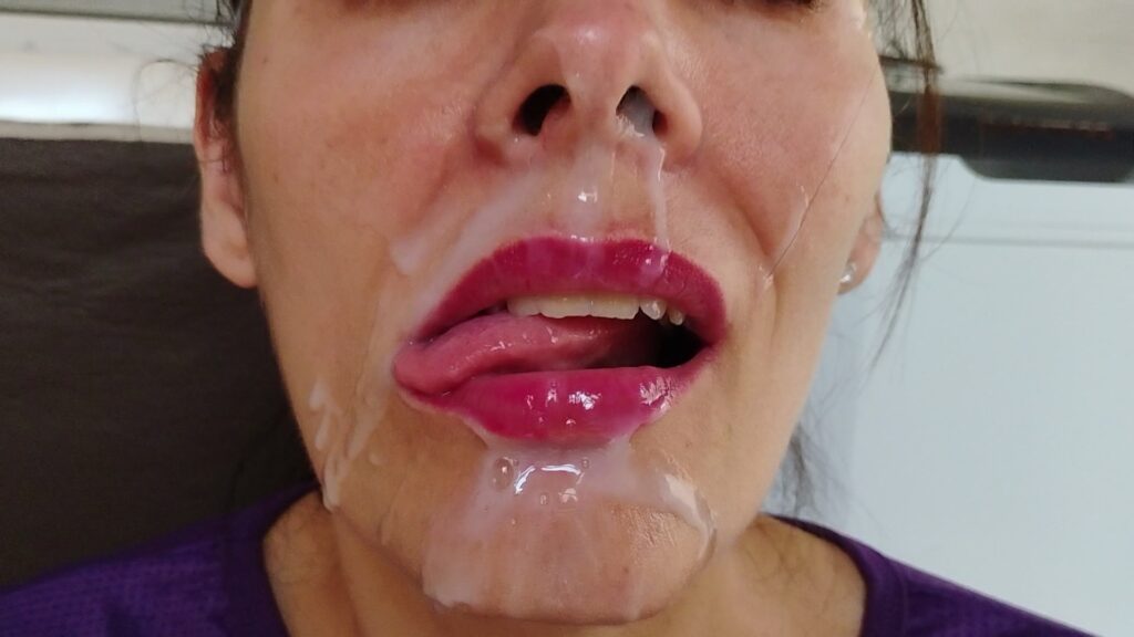 Toma essa leitada na cara, sua vagabunda!